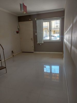 Image 20 - 214985
