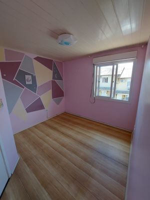 Image 30 - 214985