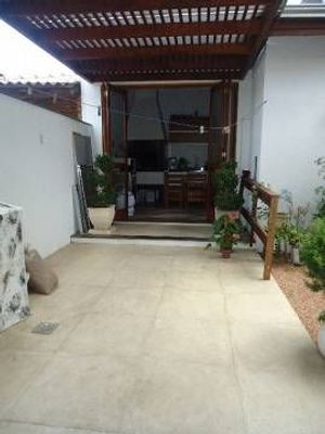 Image 1 - 215029
