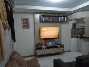 Image 1 - 215031