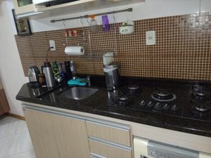 Image 19 - 215031