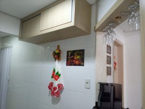 Image 22 - 215031