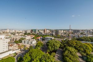 Image 22 - 215056