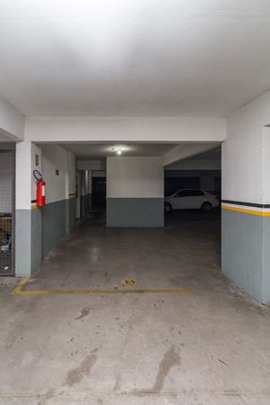 Image 28 - 215069