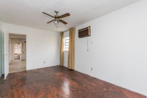 Image 3 - 215108