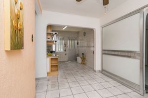 Image 17 - 215115