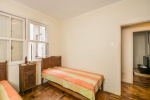 Image 23 - 215158