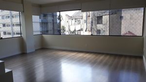 Image 3 - 215166