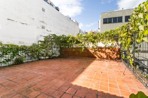 Image 31 - 215199