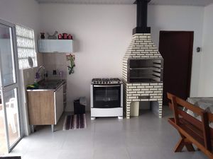 Image 22 - 215240