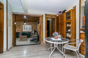 Image 34 - 215246