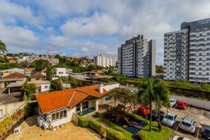 Image 9 - 215297