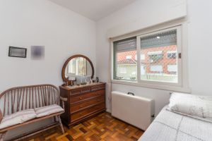 Image 11 - 215347