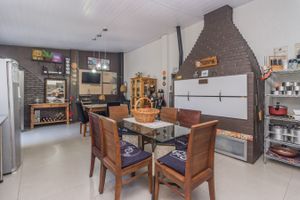 Image 37 - 215373