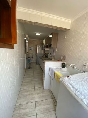 Image 14 - 215380