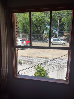Image 23 - 215405