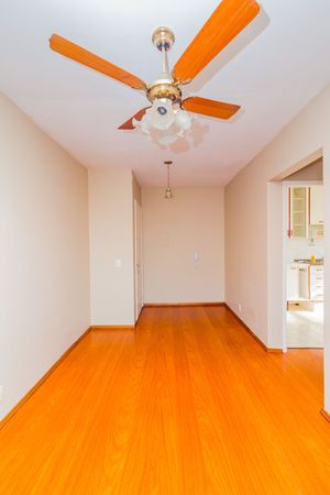 Image 3 - 215418