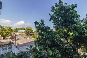 Image 4 - 215433