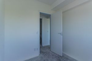 Image 36 - 215453