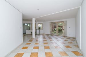 Image 1 - 215485