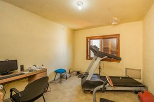 Image 33 - 215532