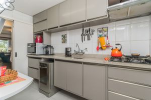 Image 25 - 215543