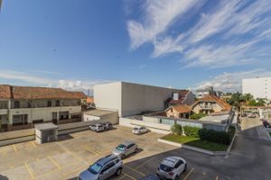 Image 3 - 215555
