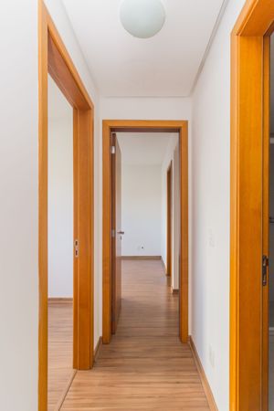 Image 7 - 215555