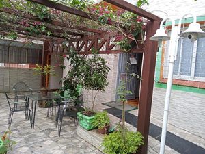 Image 1 - 215585