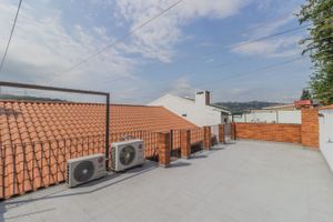 Image 33 - 215619
