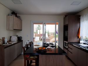 Image 1 - 215644