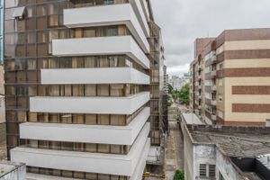 Image 17 - 215656