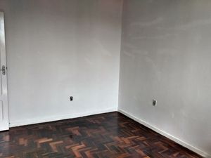 Image 3 - 215661