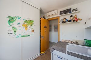 Image 15 - 215669