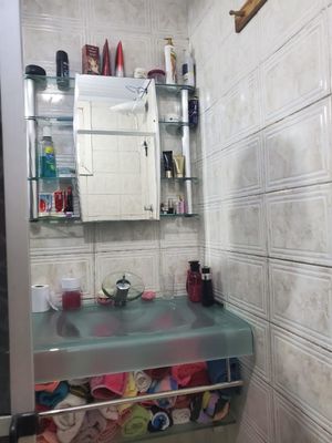 Image 11 - 215677