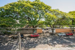Image 4 - 215750