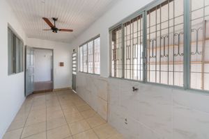 Image 30 - 215765