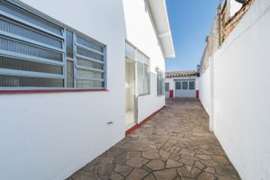 Image 33 - 215765