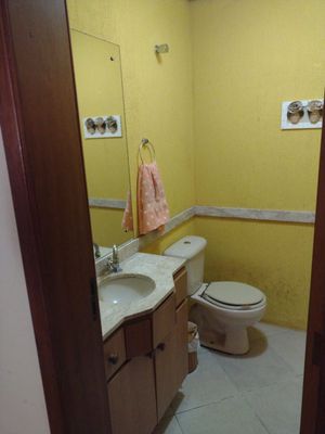 Image 5 - 215769