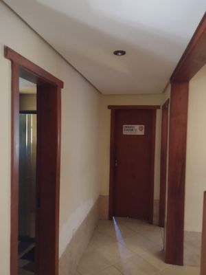 Image 12 - 215769