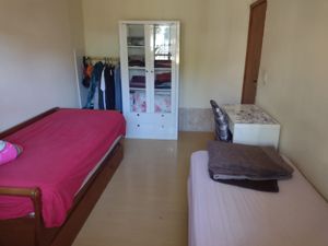 Image 14 - 215769