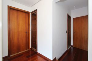 Image 14 - 215777