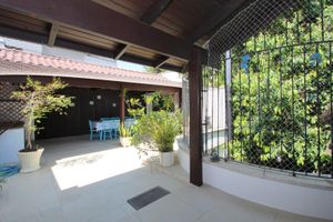 Image 22 - 215777