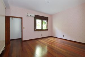 Image 13 - 215777