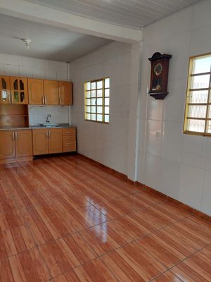 Image 24 - 215785