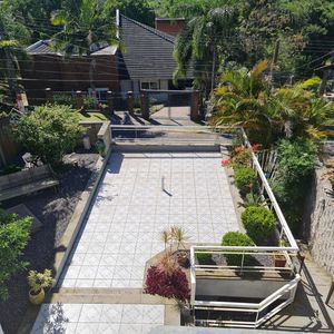Image 13 - 215824
