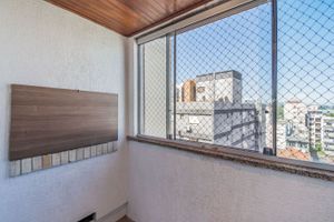 Image 5 - 215837