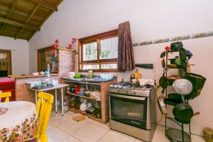 Image 11 - 215839
