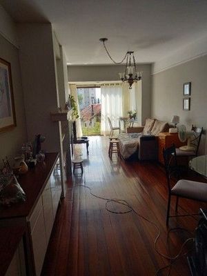 Image 1 - 215857