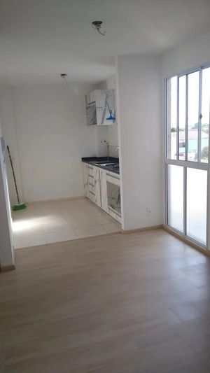 Image 11 - 215861